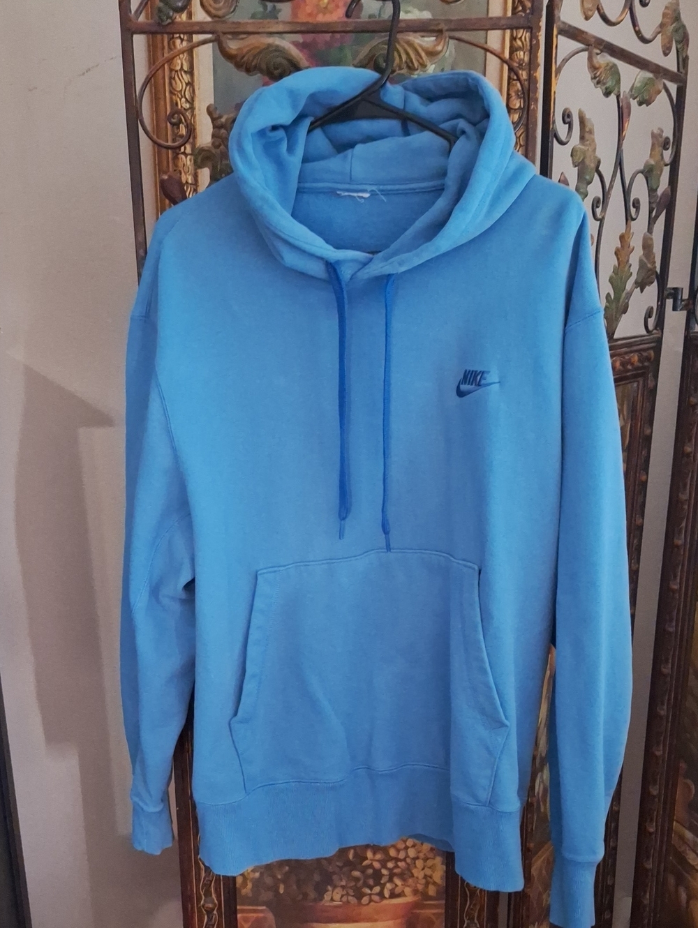 Nike Men’s Blue Pullover Hoodie
